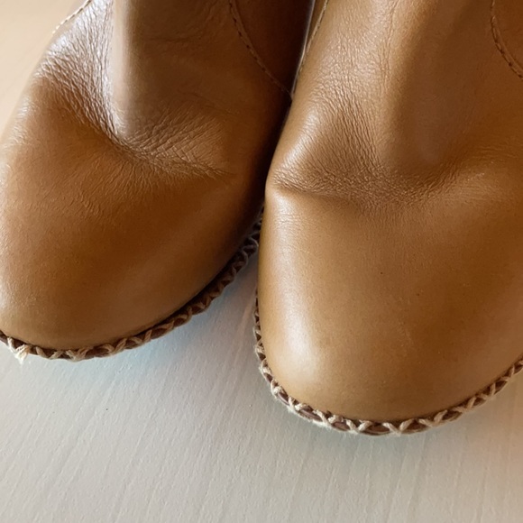 Gorgeous Leather braided tall boots - Picture 9 of 9